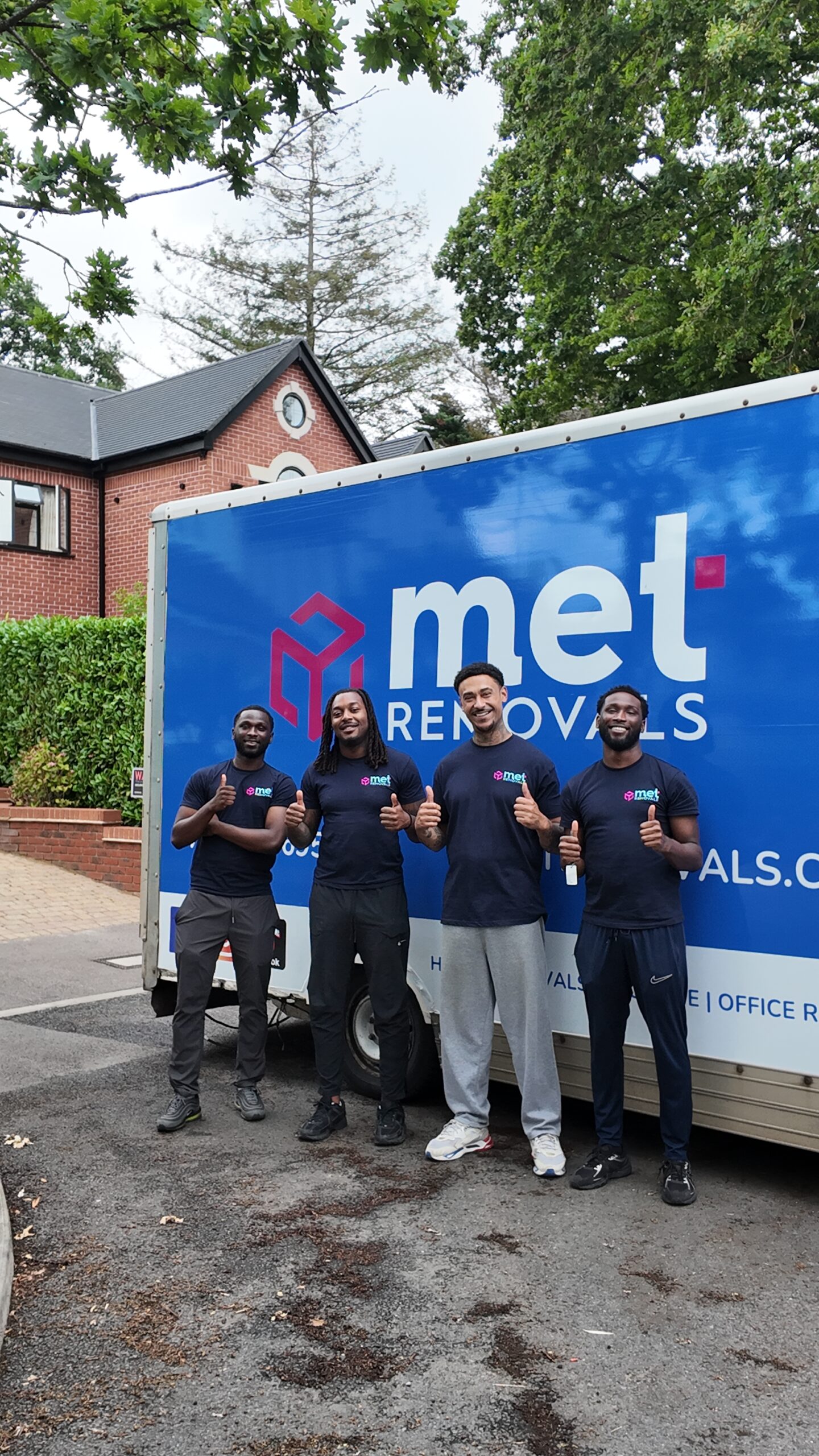 met removal professional movers professional movers from met removals during a house removal in north london